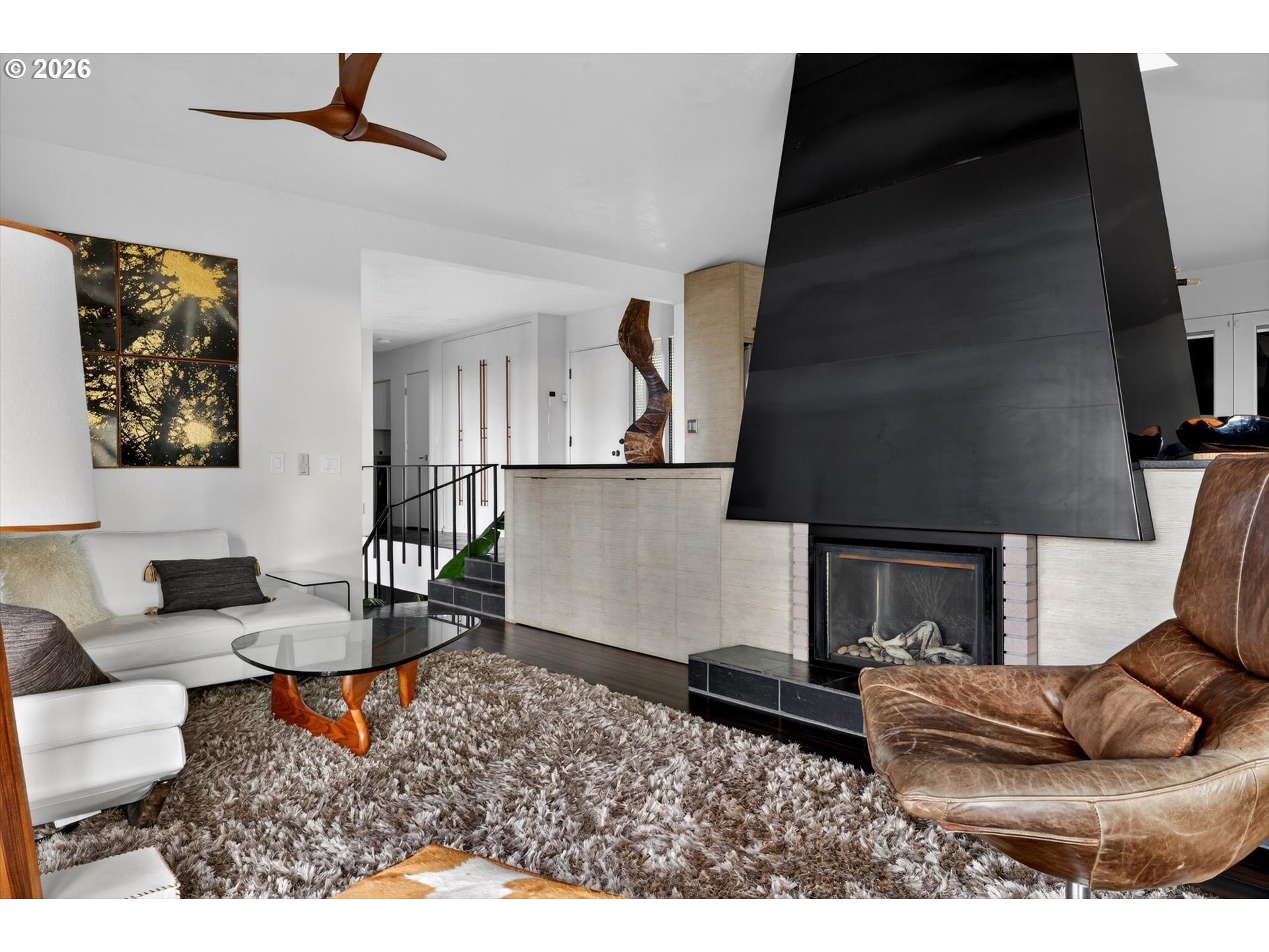 Living Room-Fireplace