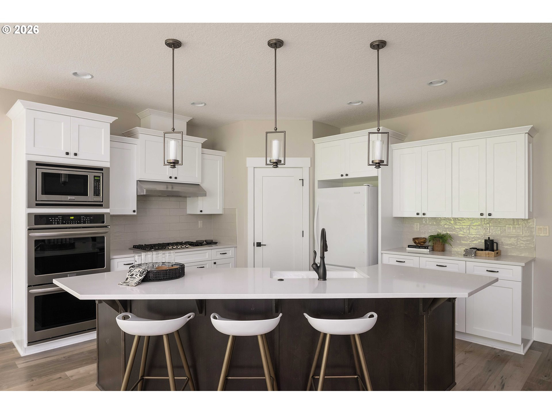Kitchen-Island
