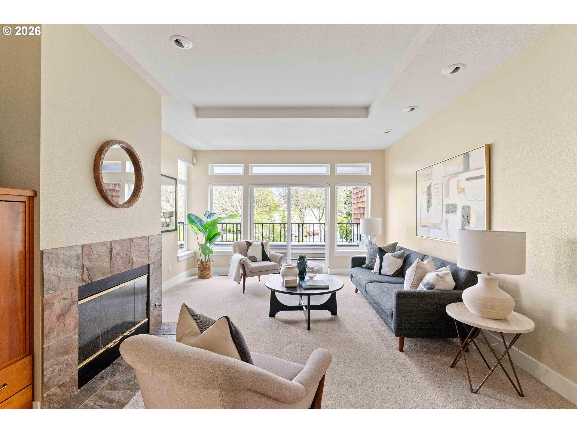 Living Room-Fireplace