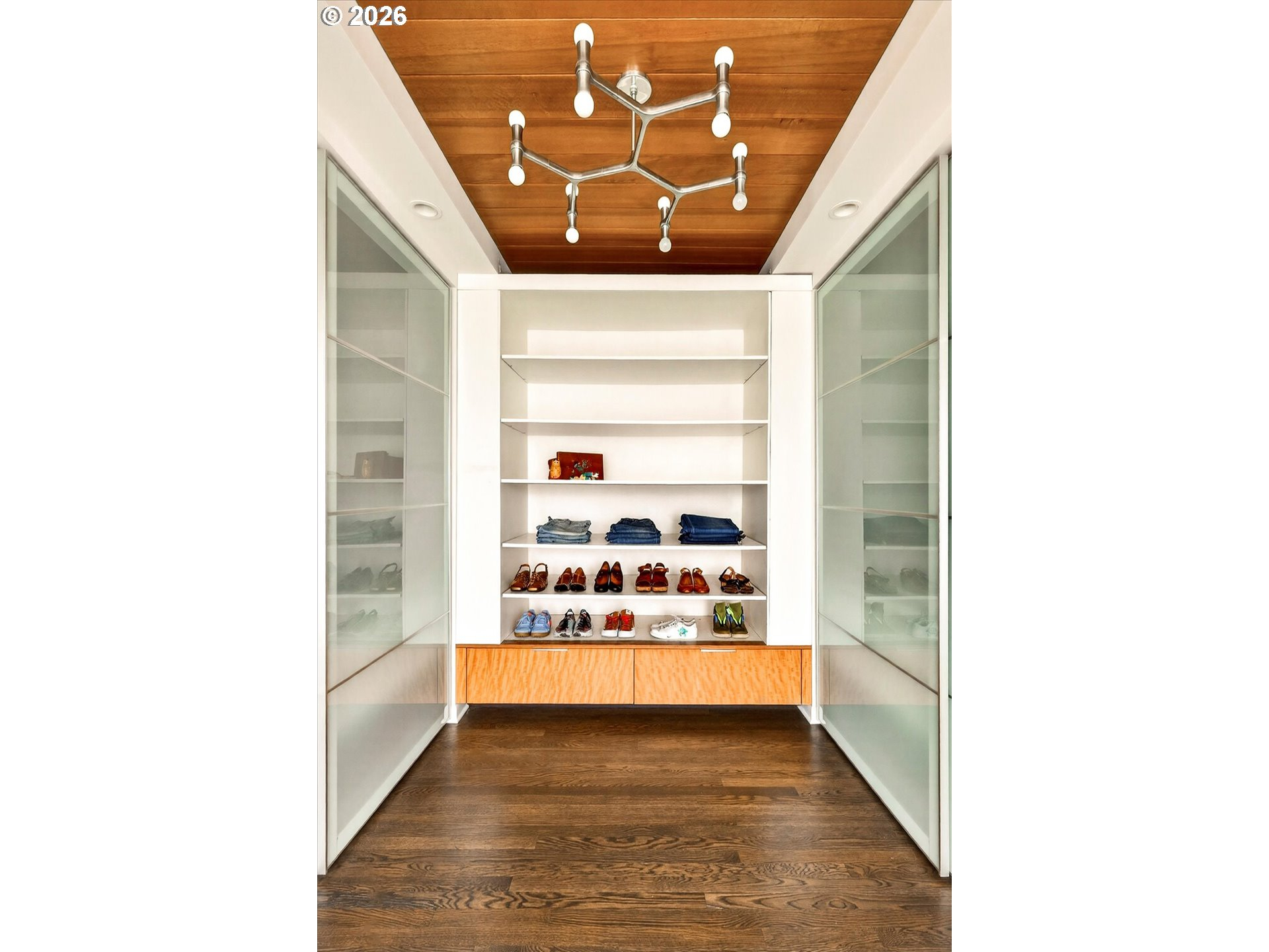 Owner's Suite Bedroom-Walk in Shower