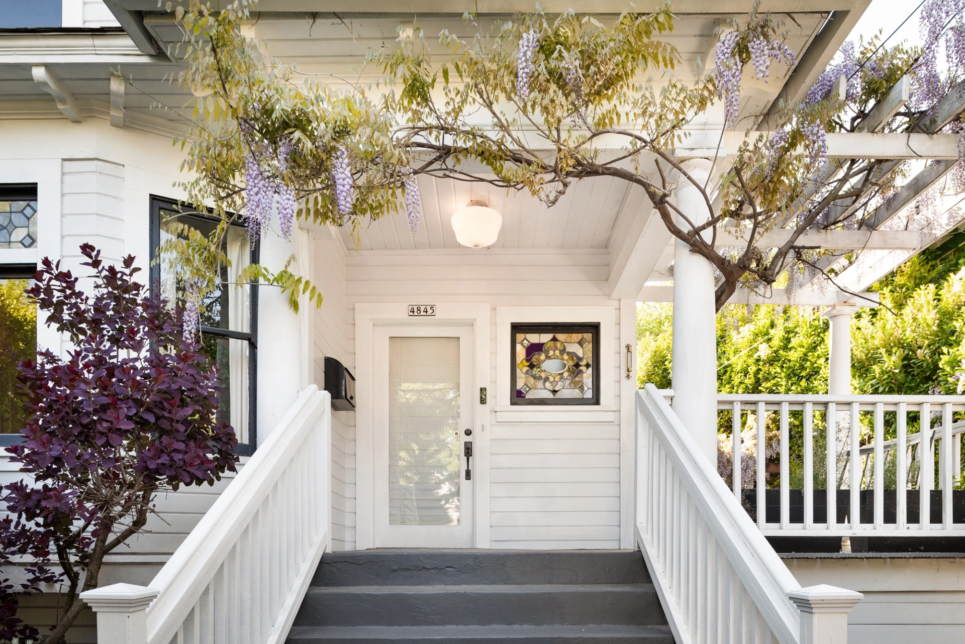 Contemporary Arts & Crafts meets urban living in North Williams